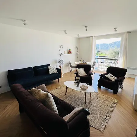 Belle Vue Sur Le Port & Parking Prive * Saint-Florent (Corsica)