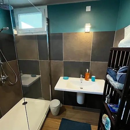 Belle Vue Sur Le Port & Parking Prive Saint-Florent (Corsica)