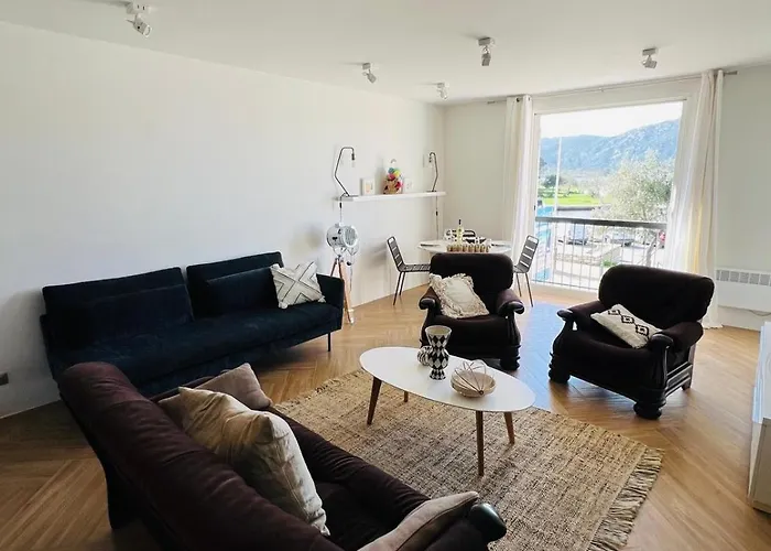 Belle Vue Sur Le Port & Parking Prive * Saint-Florent (Corsica)